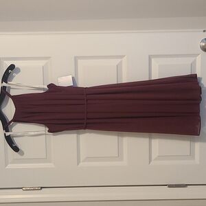 DAVIDS Bridal Bridesmaid dress Wine sz 8 NWT